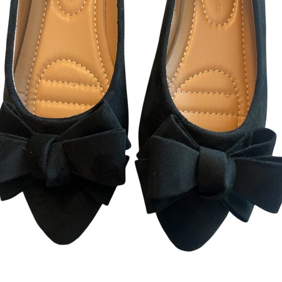 NEW Women's Black Faux Suede Pointed Tow Bow Detail Flats - Size 7 - Picture 3 of 5